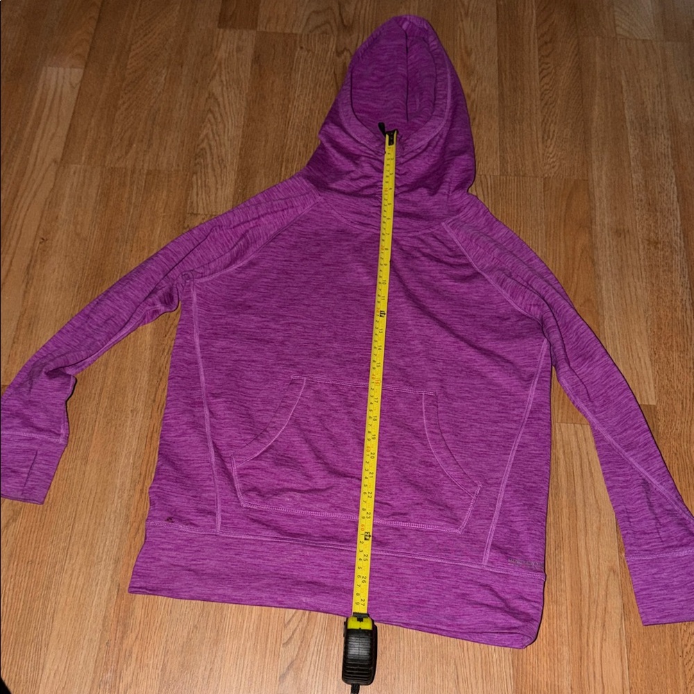 Marc New‎ York packable purple work out shirt w/ hood